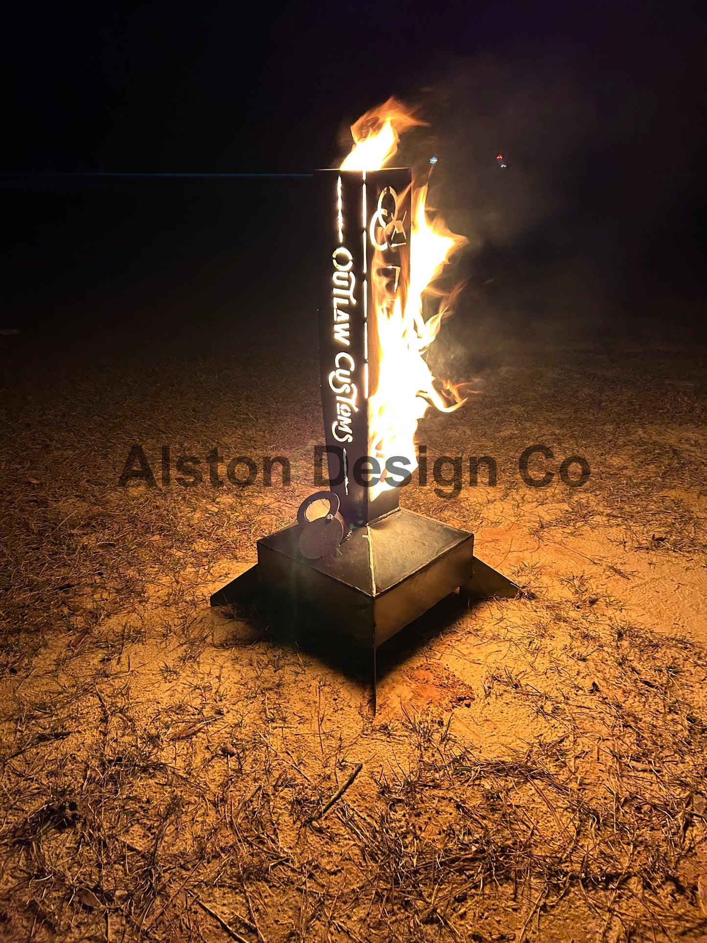 Tiny outdoor burner