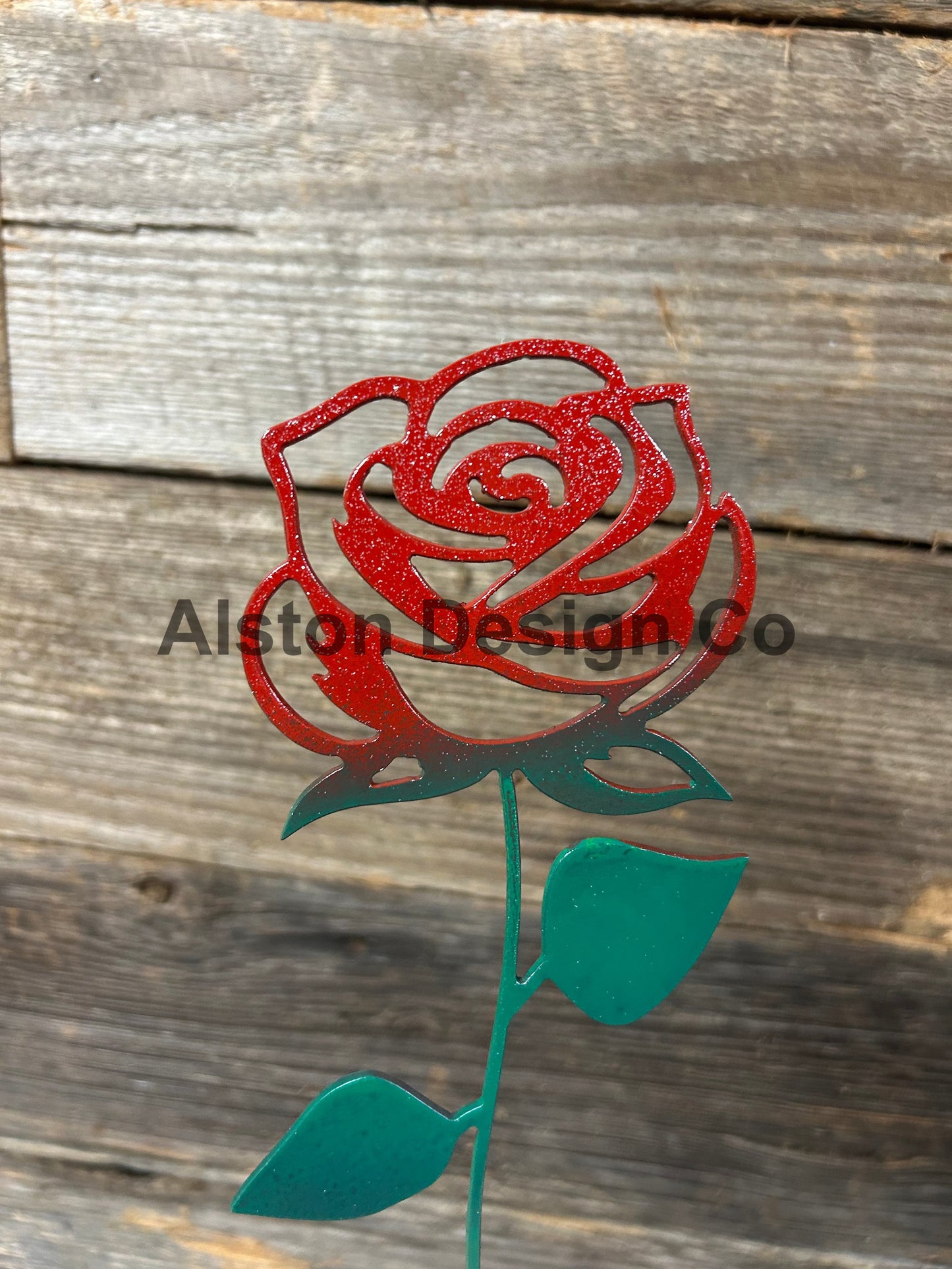 Metal Rose – Rustic Decorative Sculpture