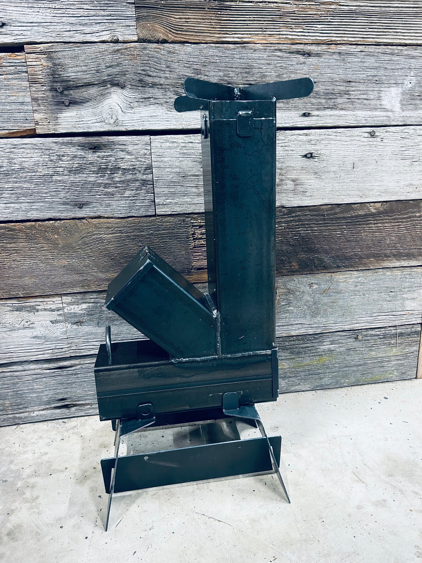 Portable Rocket Stove – Efficient Outdoor Cooking Stove